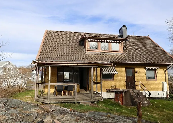 Workers House Near Volvo